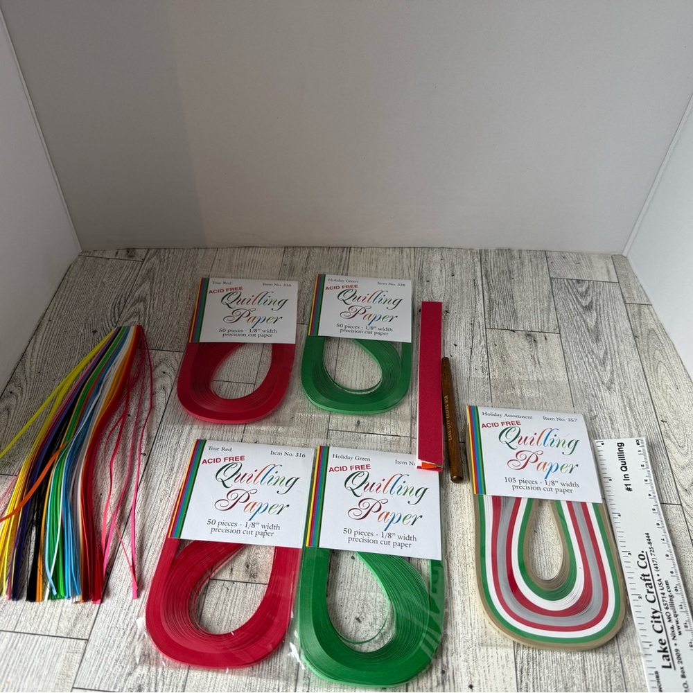 Lake City Multi & Single Color Paper Quilling Strips Set With Tools